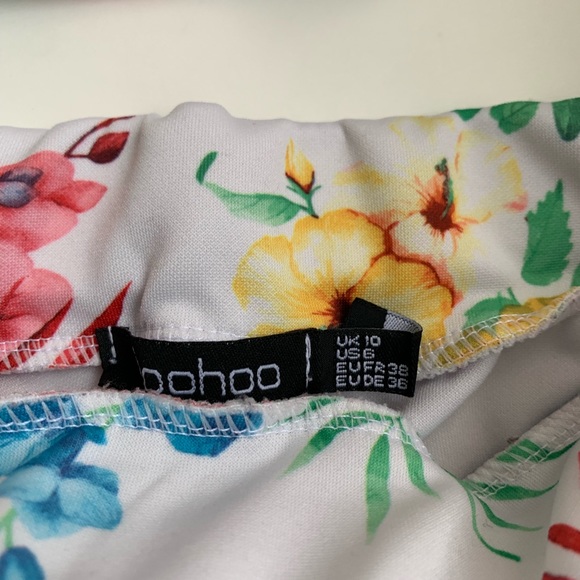 Boohoo Short Set - Picture 3 of 6